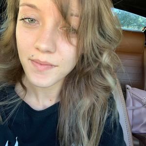 Meet your Posher, Ashlyn